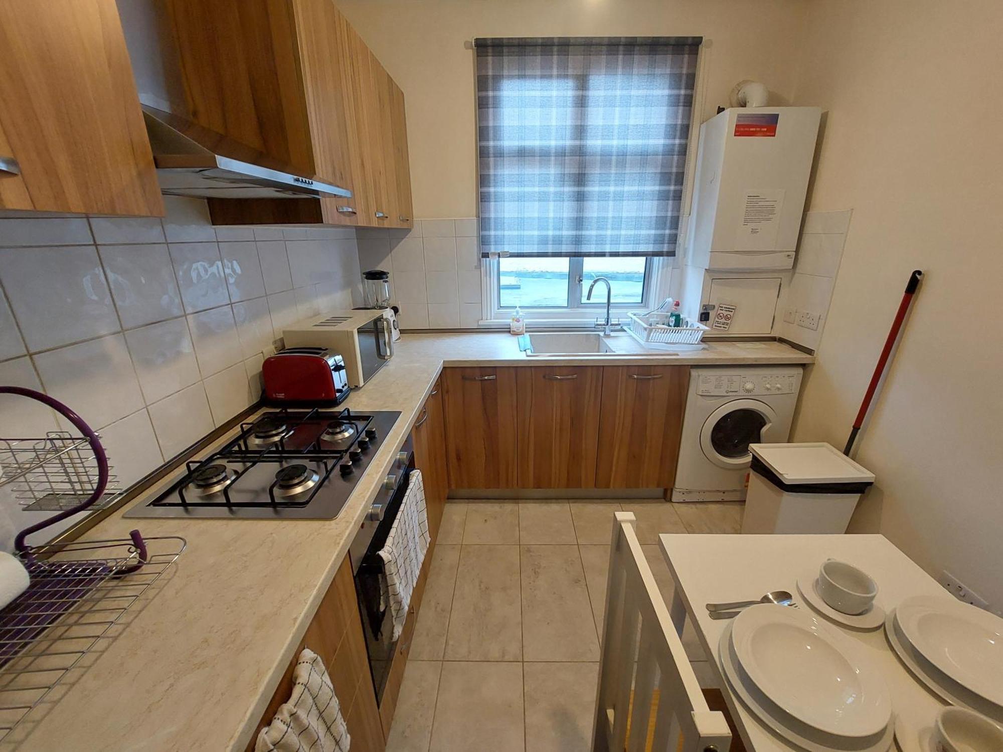Family Friendly 3 Bedroom Flat Zone 2 - Children Stay Free! Londres Exterior foto